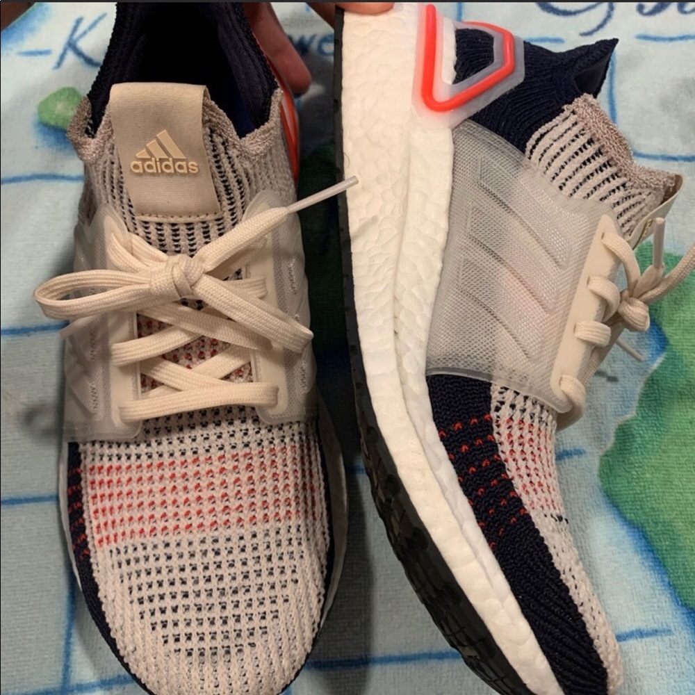 Adidas Ultraboost 19
